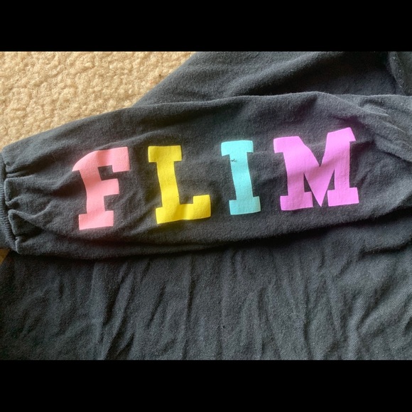 Black long sleeved shirt - Picture 3 of 4